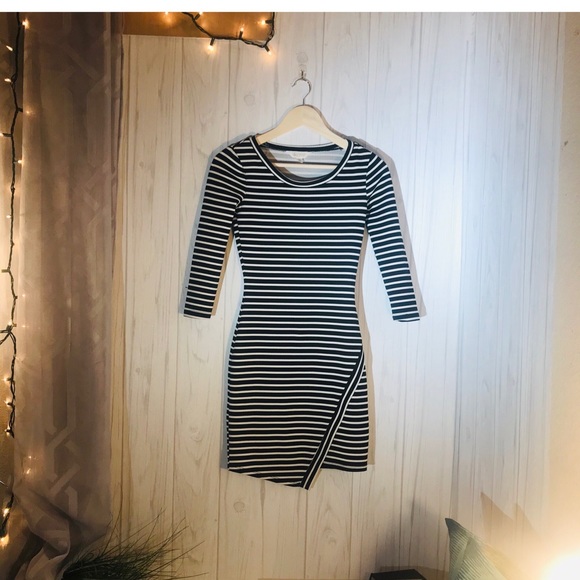 Striped dress - Picture 1 of 2